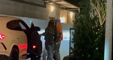 30.11 | Chega para um culto na Churchome em Beverly Hills