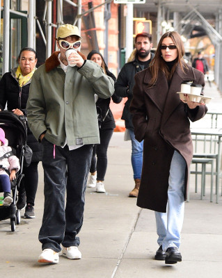06.12 | Sai para tomar um café em Nova York