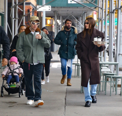 06.12 | Sai para tomar um café em Nova York