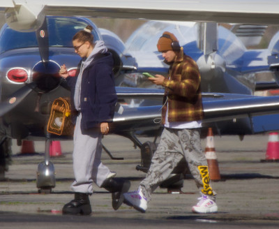 11.12 | Chegando em Los Angeles em um jato particular