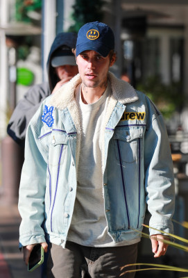13.12 | Saindo do Beverly Glen Deli em Los Angeles