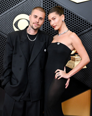 01.02 | Justin Bieber e Hailey Bieber no redcarpet da 68ª edição do Grammy Awards em Los Angeles