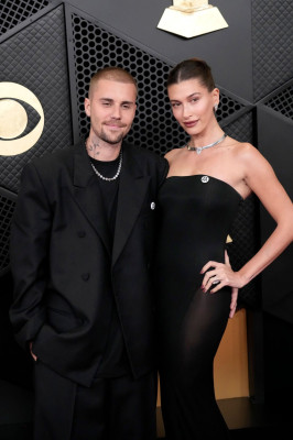 01.02 | Justin Bieber e Hailey Bieber no redcarpet da 68ª edição do Grammy Awards em Los Angeles