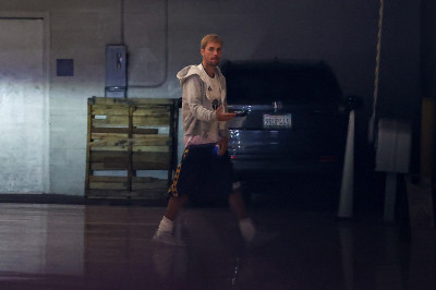 30.09 | Justin Bieber a caminho do spa em Los Angeles