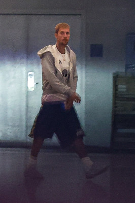 30.09 | Justin Bieber a caminho do spa em Los Angeles