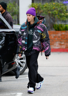 15.01 | Aparição de Justin e Hailey Bieber em Los Angeles, Califórnia