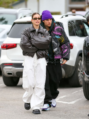 15.01 | Aparição de Justin e Hailey Bieber em Los Angeles, Califórnia