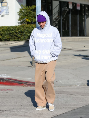 19.01 | Aparição de Justin e Hailey Bieber em Los Angeles, Califórnia