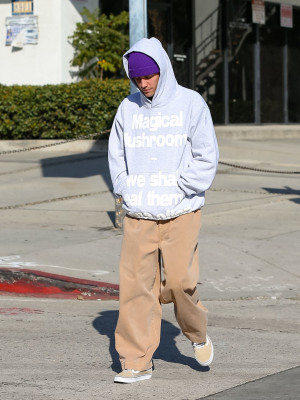 19.01 | Aparição de Justin e Hailey Bieber em Los Angeles, Califórnia