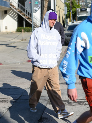 19.01 | Aparição de Justin e Hailey Bieber em Los Angeles, Califórnia