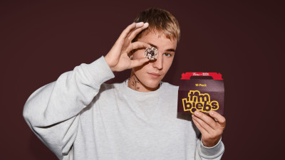 Timbiebs — Campanha para Tim Hortons